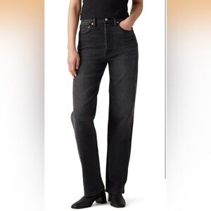 Levi's Women's Ribcage Straight Leg Jeans in Black